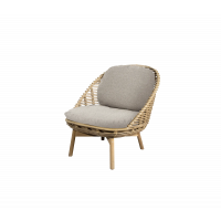 Fauteuil lounge extérieur HIVE, Rotin synthétique coloris naturel avec base en teck, Coussins Desert sand