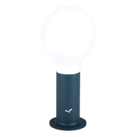 Lampe APLO de Fermob, avec support aimanté, 6 coloris