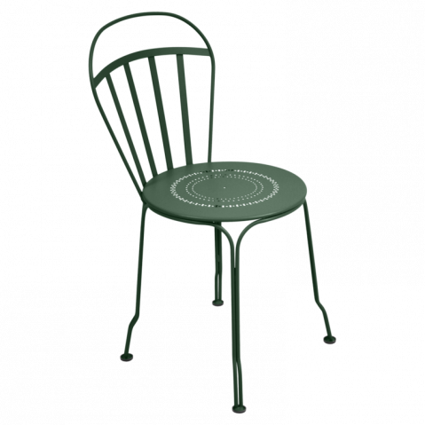 Chaise LOUVRE de Fermob cèdre