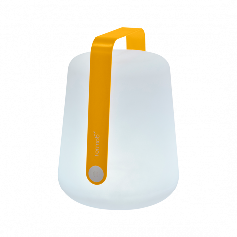 Grande lampe BALAD de Fermob, Miel