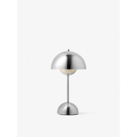 Lampe portable et rechargeable FLOWERPOT VP9 de &Tradition, Chrome