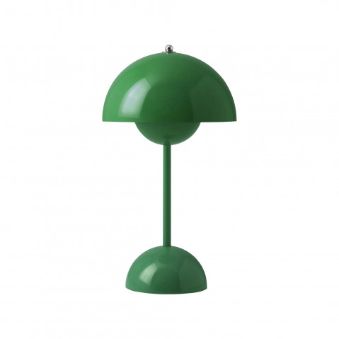 Lampe portable et rechargeable FLOWERPOT VP9 de &Tradition, Signal green