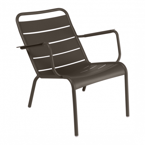 Fauteuil bas LUXEMBOURG de Fermob, Tonka