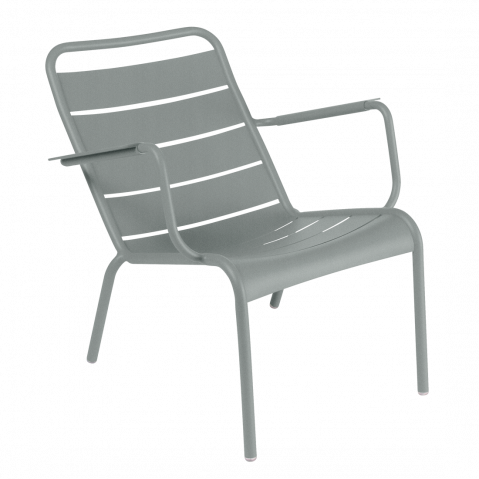 Fauteuil bas LUXEMBOURG de Fermob, Gris lapilli