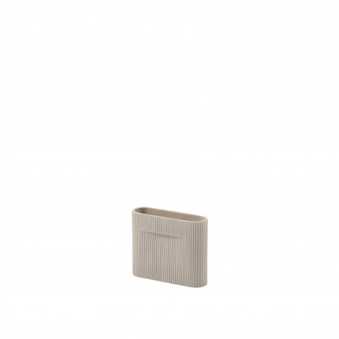 Vase RIDGE de Muuto, Small, Beige